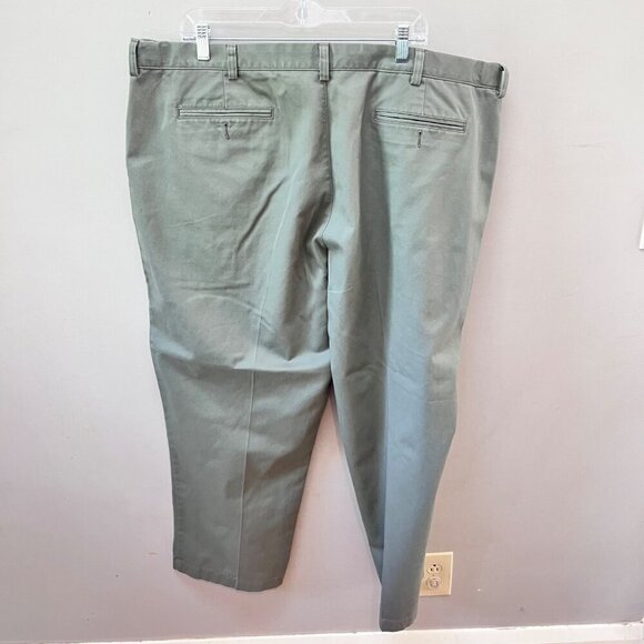 L.L.Bean Mens Comfort Waist Pants Size 46 Inseam 30 Green 100% Cotton - Picture 2 of 3